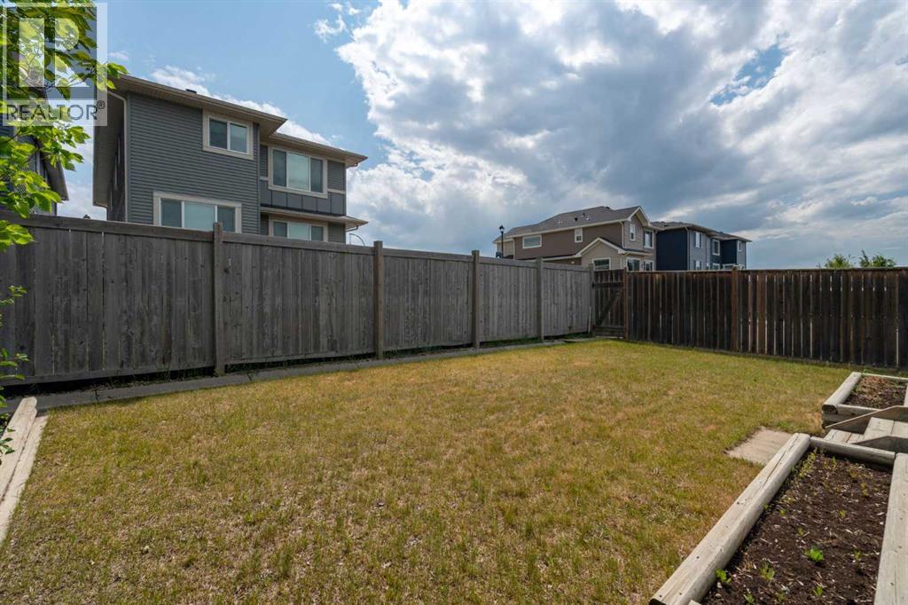 Photo 29 of 1402 Ravenscroft Avenue Se, Airdrie AB