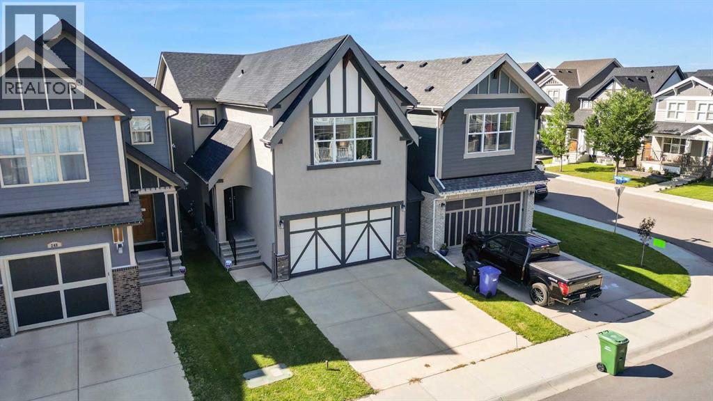 Photo 3 of 244 Masters Crescent Se, Calgary AB