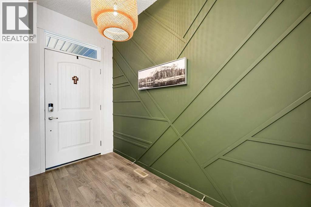 Photo 4 of 244 Masters Crescent Se, Calgary AB