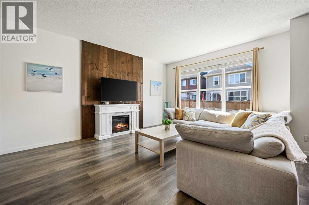 Photo 7 of 244 Masters Crescent Se, Calgary AB