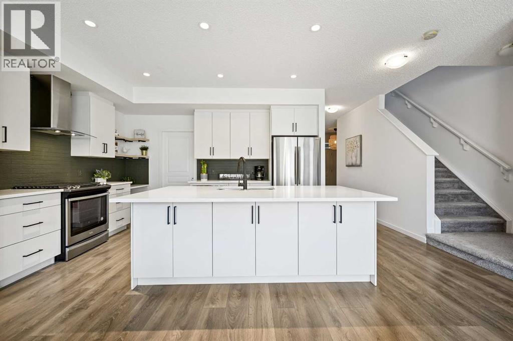 Photo 16 of 244 Masters Crescent Se, Calgary AB