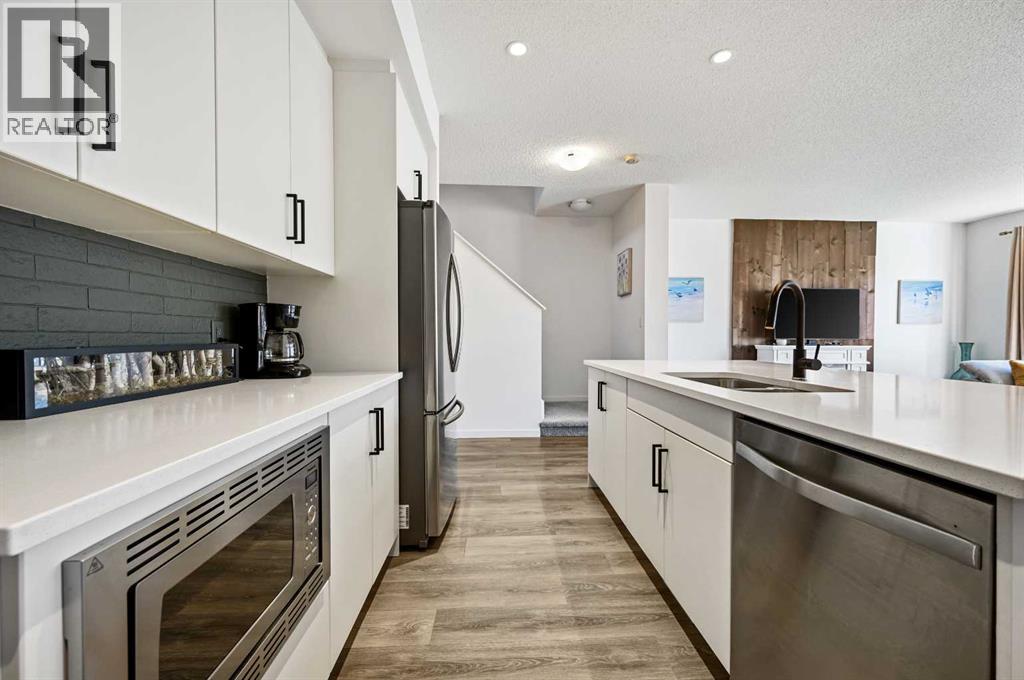 Photo 22 of 244 Masters Crescent Se, Calgary AB