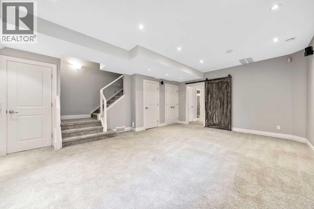 Photo 16 of 2 2411 2 Avenue Nw, Calgary AB