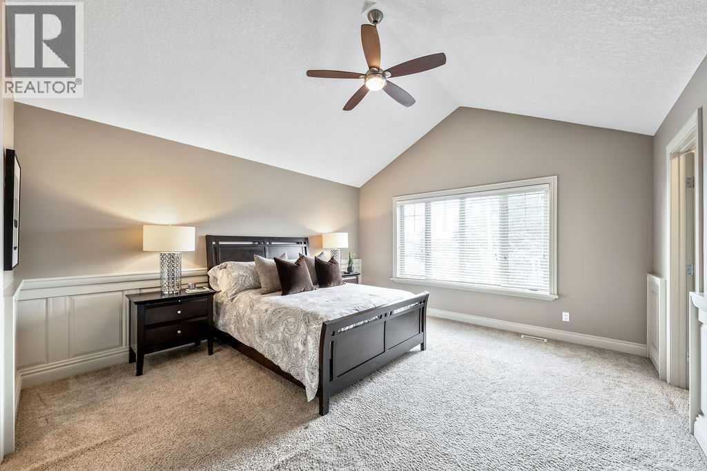 Photo 10 of 2 2411 2 Avenue Nw, Calgary AB