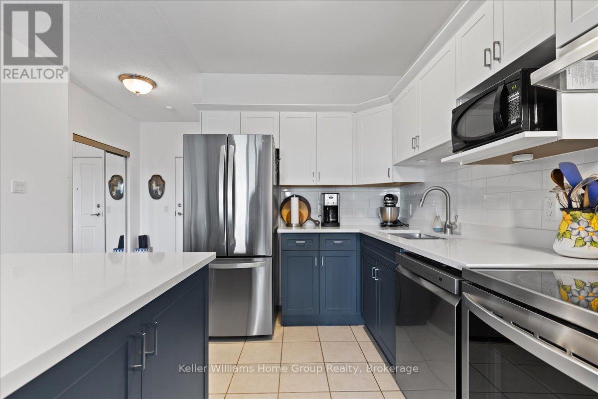 Photo 7 of 809 60 Wyndham Street S, Guelph ON