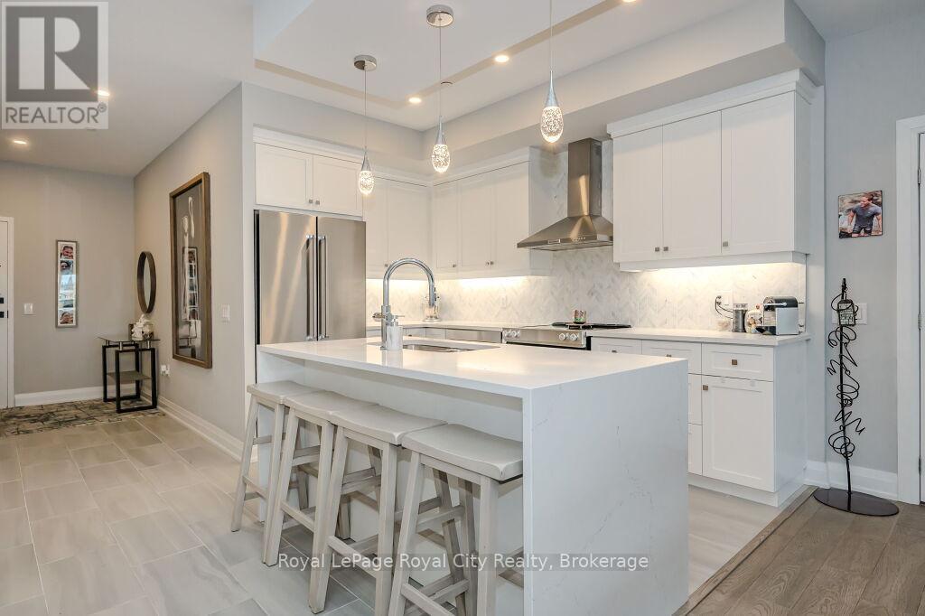 Photo 10 of 608 71 Wyndham Street S, Guelph ON