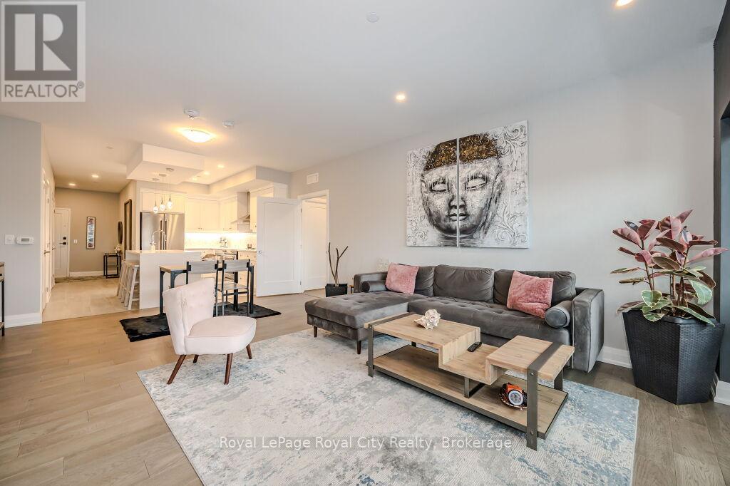 Photo 12 of 608 71 Wyndham Street S, Guelph ON