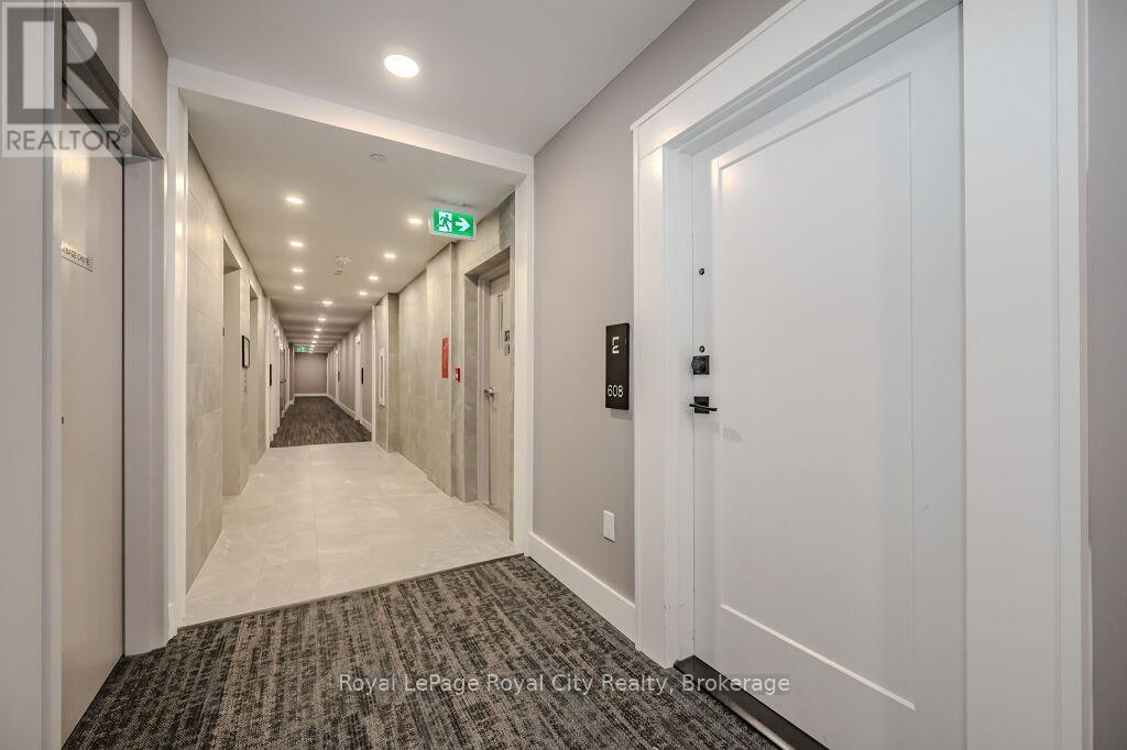 Photo 5 of 608 71 Wyndham Street S, Guelph ON