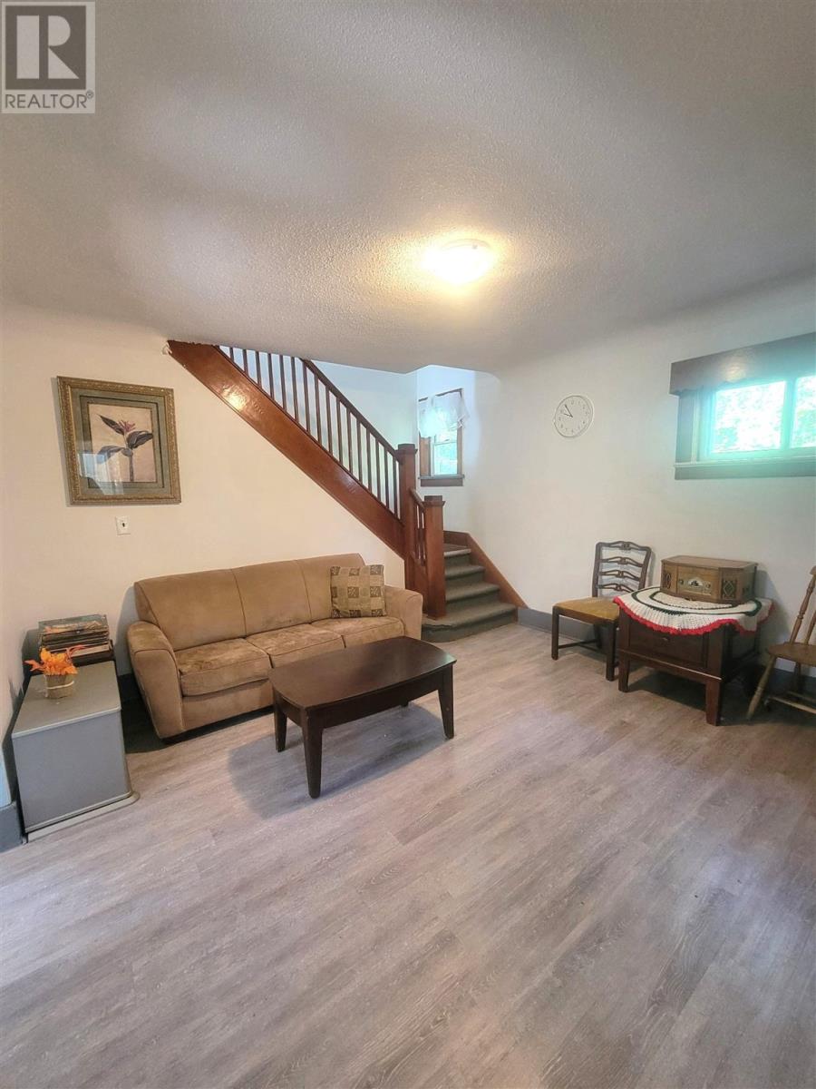 Photo 12 of 444 Laurier Ave, Sault Ste Marie ON