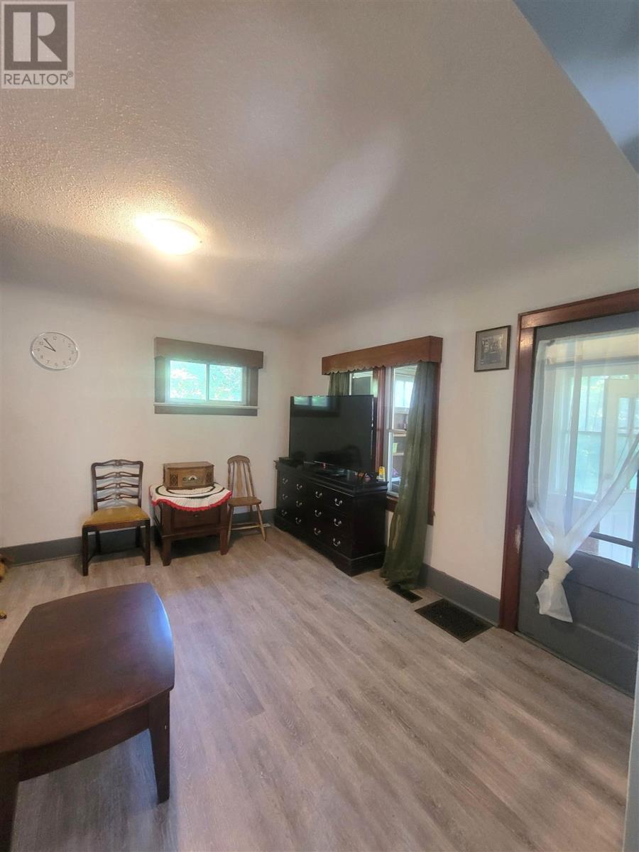 Photo 14 of 444 Laurier Ave, Sault Ste Marie ON