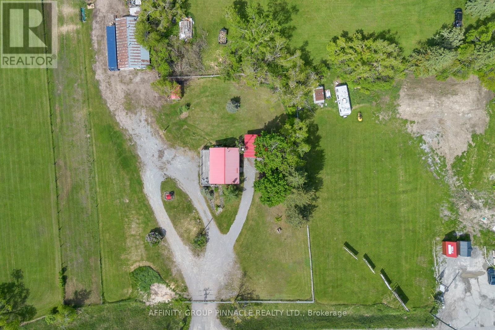 Photo 37 of 572 County Rd 8 Road, Kawartha Lakes ON