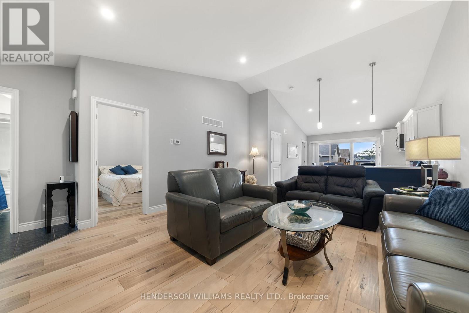 Photo 11 of 84 Farrington Crescent, Prince Edward County ON