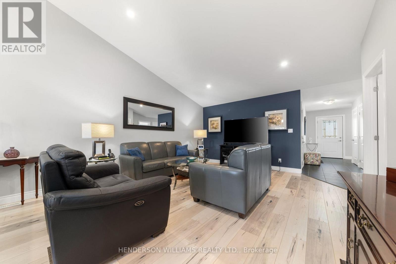 Photo 13 of 84 Farrington Crescent, Prince Edward County ON