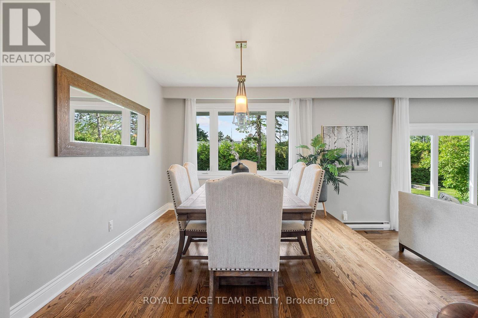 Photo 13 of 37 Promenade Avenue, Ottawa ON