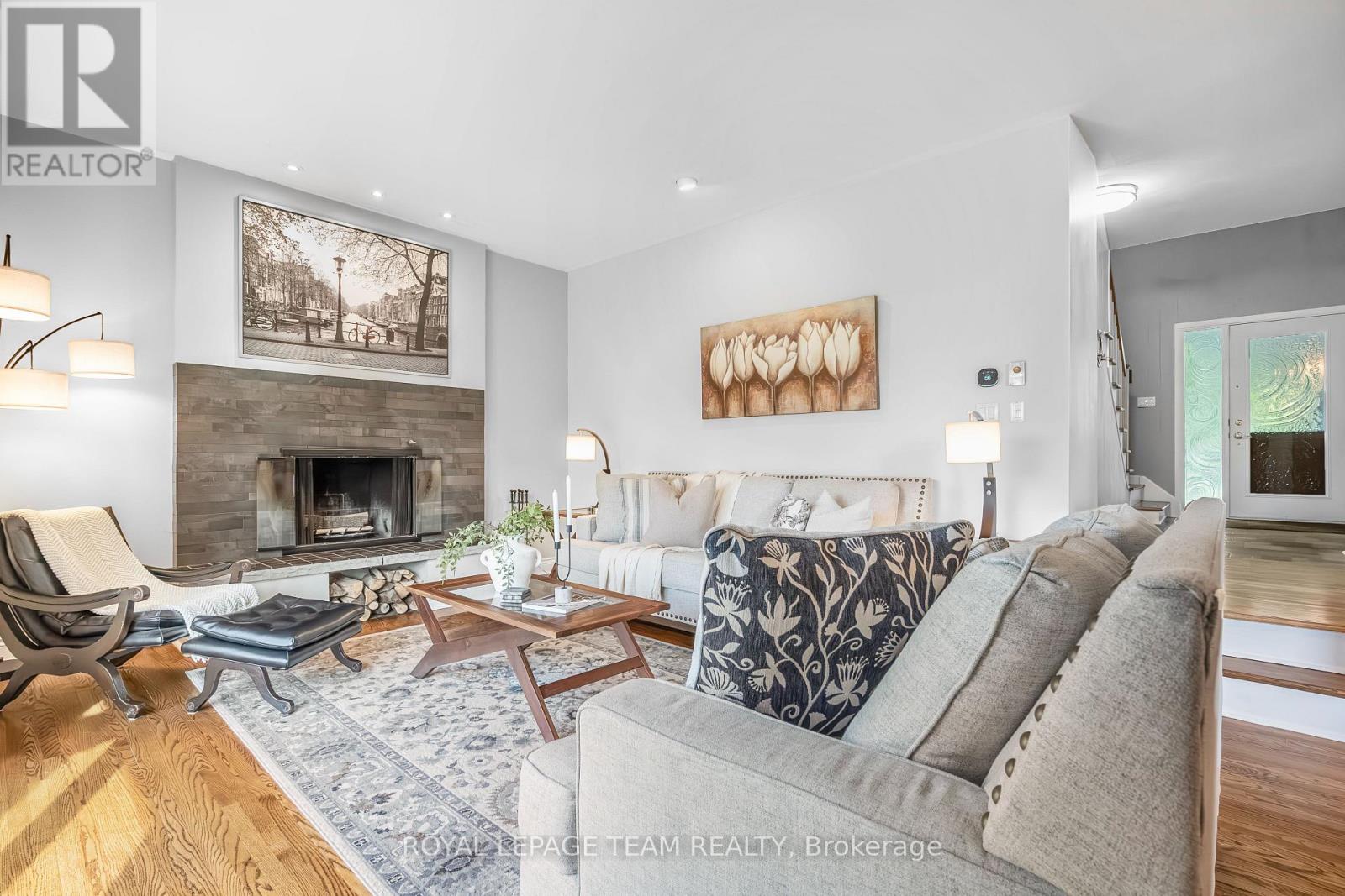 Photo 17 of 37 Promenade Avenue, Ottawa ON