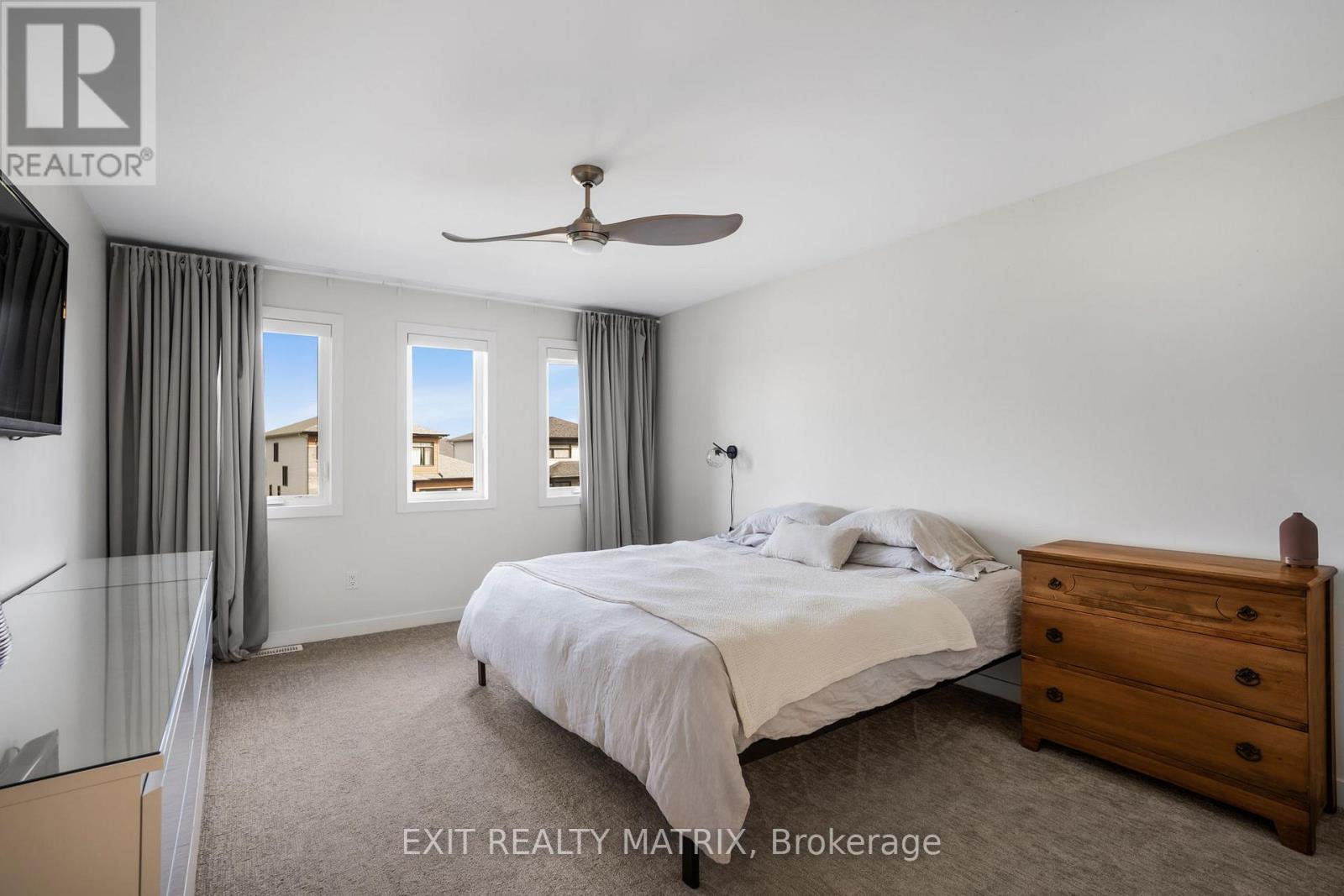 Photo 16 of 1144 Avignon Street, Russell ON