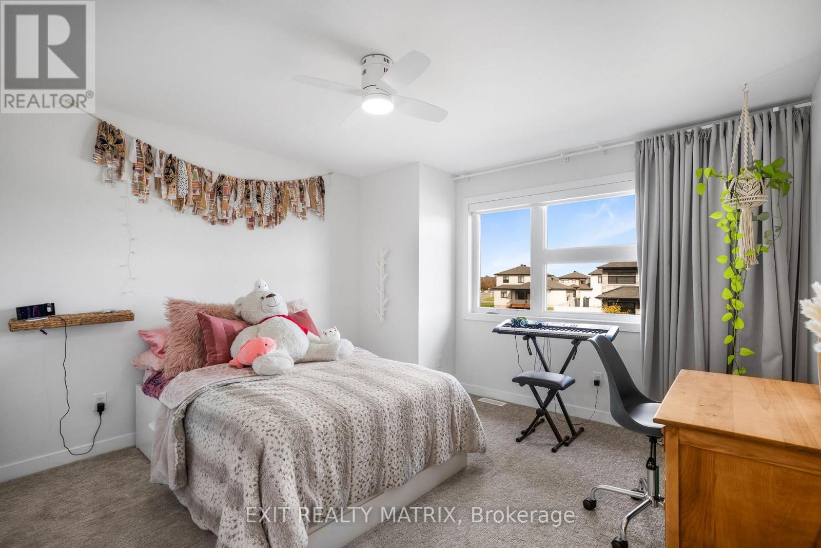 Photo 20 of 1144 Avignon Street, Russell ON