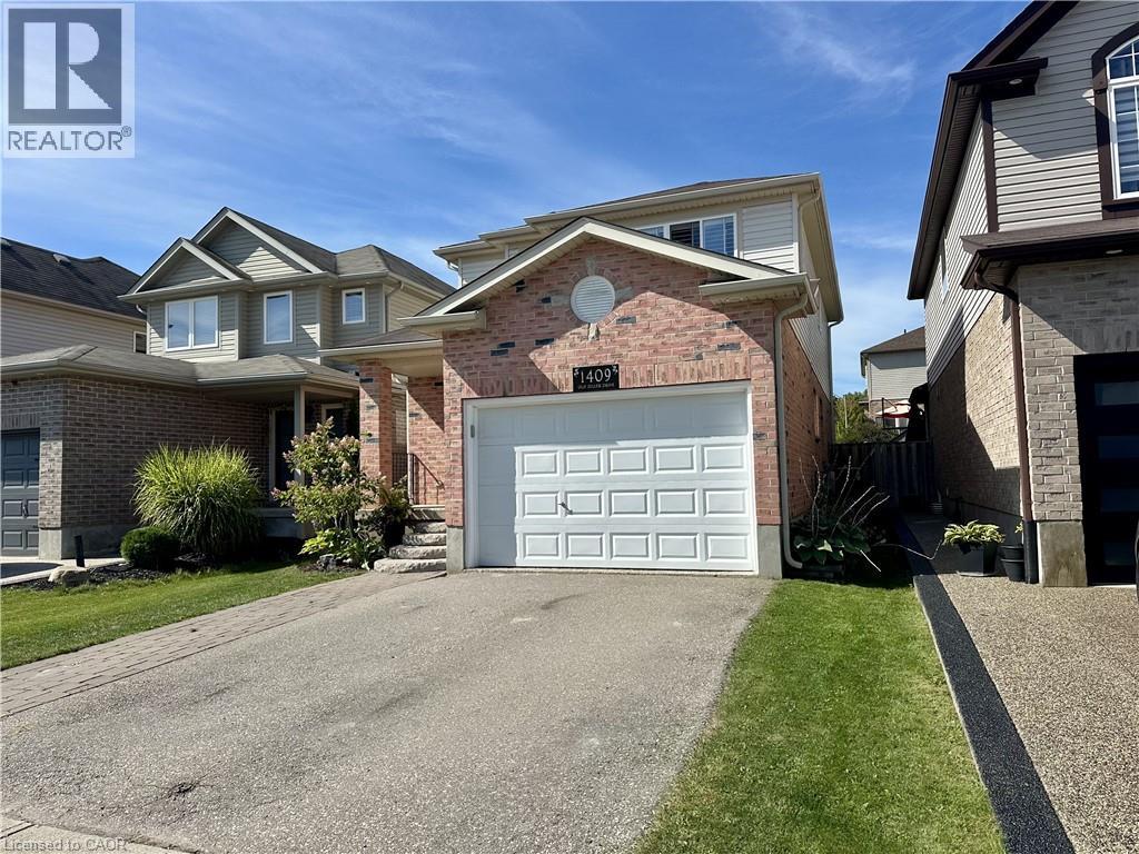 Photo 3 of 1409 Old Zeller Drive, Kitchener ON