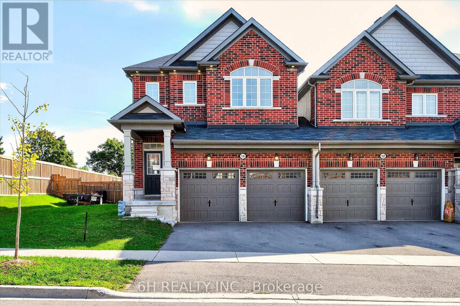 Photo 1 of 14 Ferinridge Heights, Cavan Monaghan ON