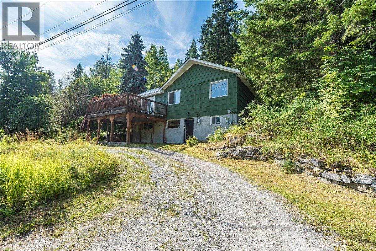 Photo 12 of 1835 Granite Road, Nelson BC