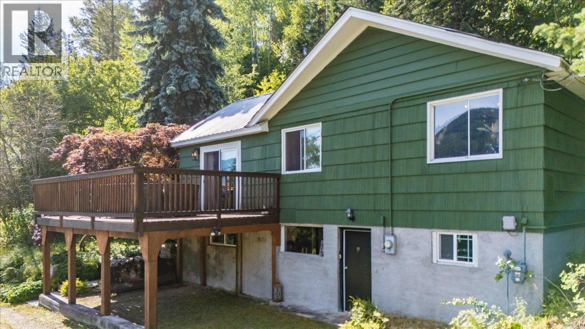 Photo 13 of 1835 Granite Road, Nelson BC