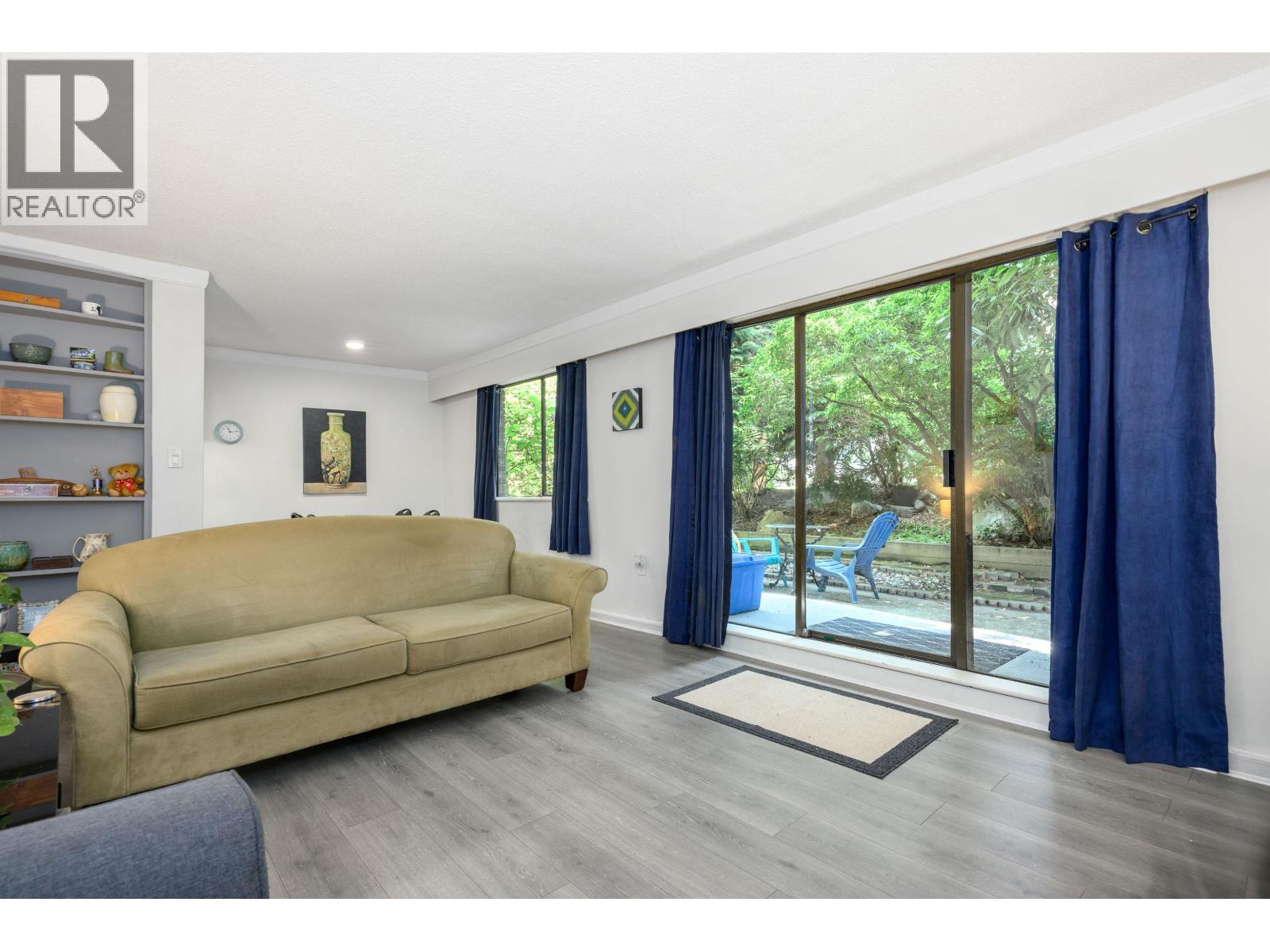 Photo 1 of 110 175 E 4th Street, North Vancouver BC