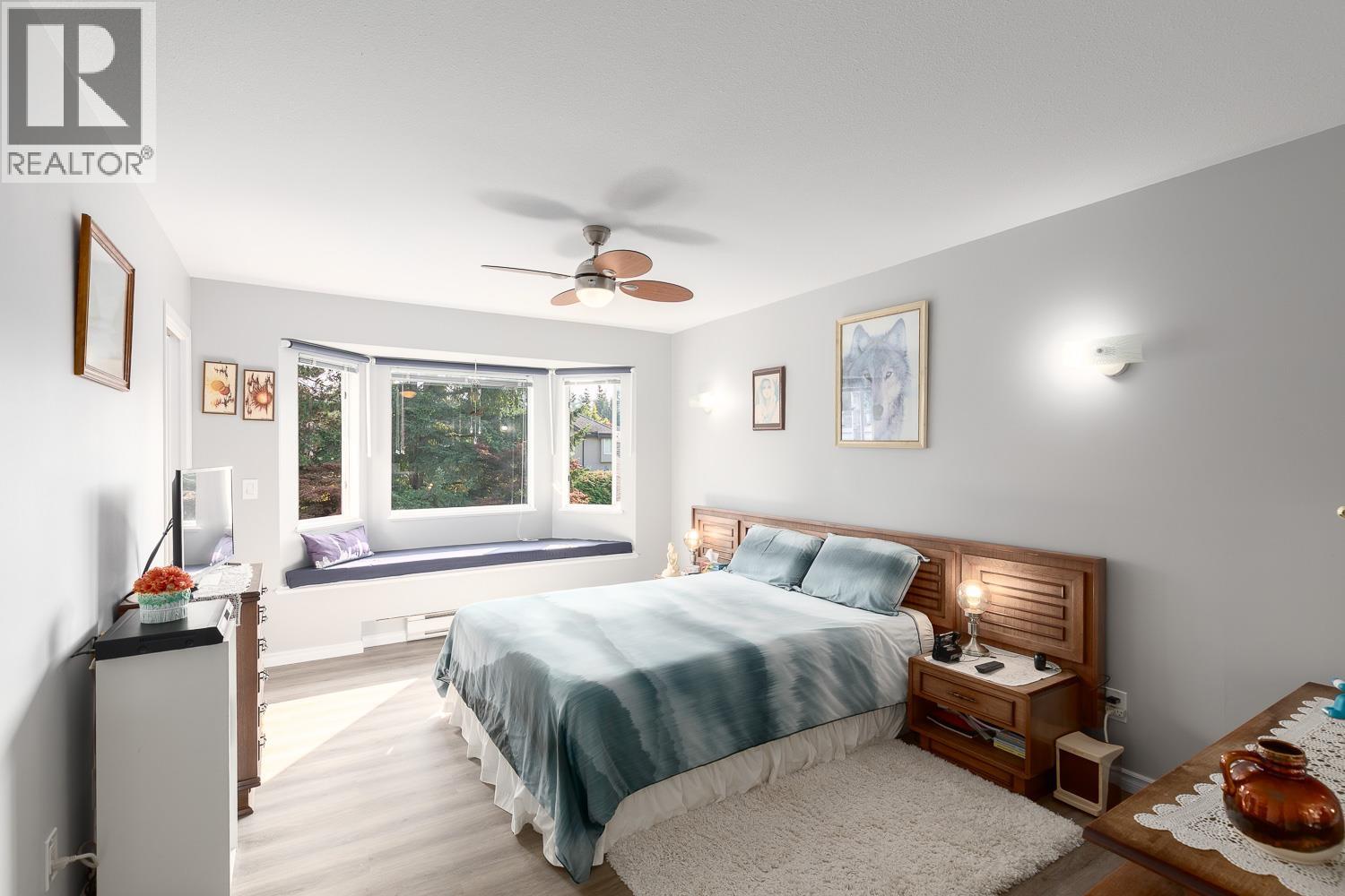 Photo 24 of 5 3634 Garibaldi Drive, North Vancouver BC