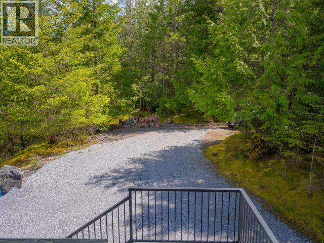 2389 WALL STREET, Texada Island