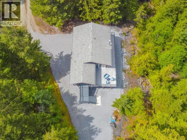 2389 WALL STREET, Texada Island