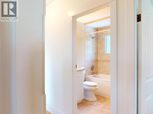 2389 WALL STREET, Texada Island