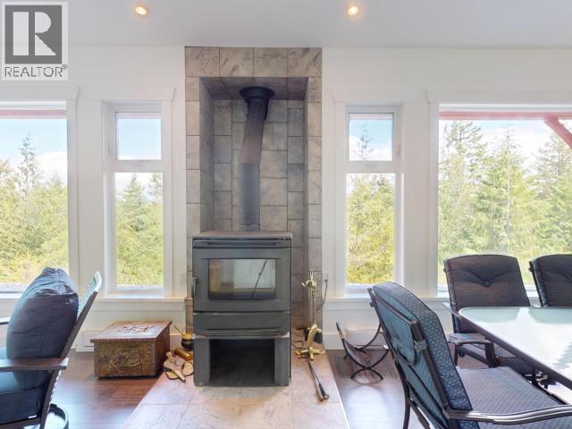 2389 WALL STREET, Texada Island