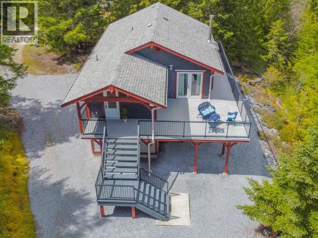 2389 WALL STREET, Texada Island