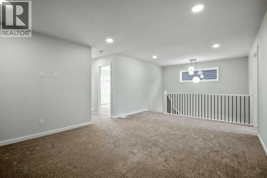 Photo 7 of 34 Heartwood Villas Se, Calgary AB