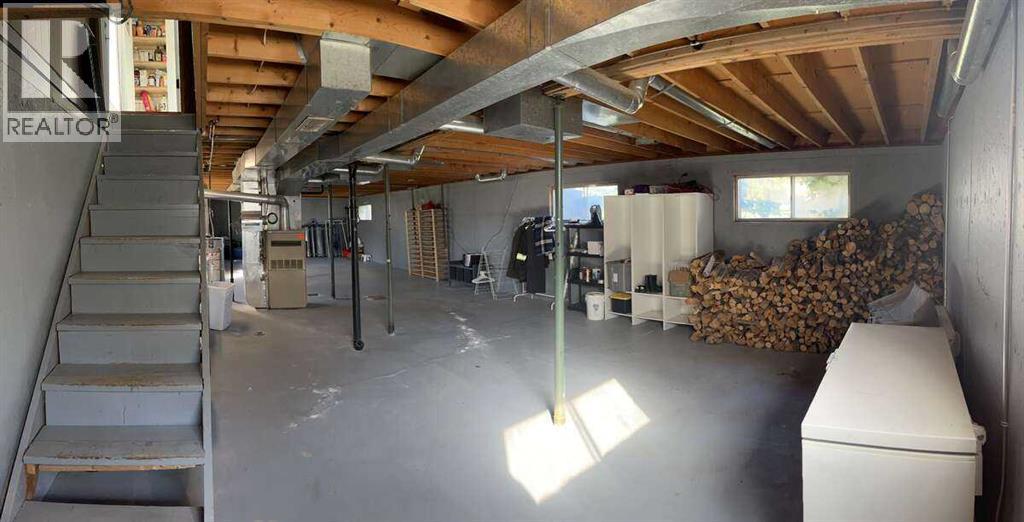 Photo 23 of 5323 2 A Street E, Claresholm AB