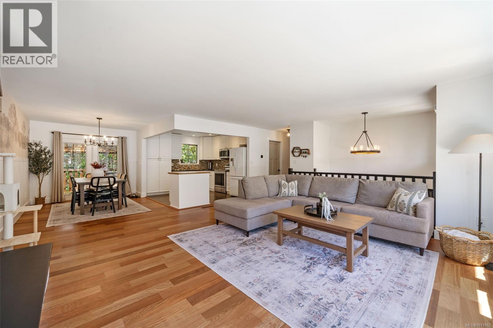 Photo 6 of 846 Cecil Blogg Dr, Colwood BC