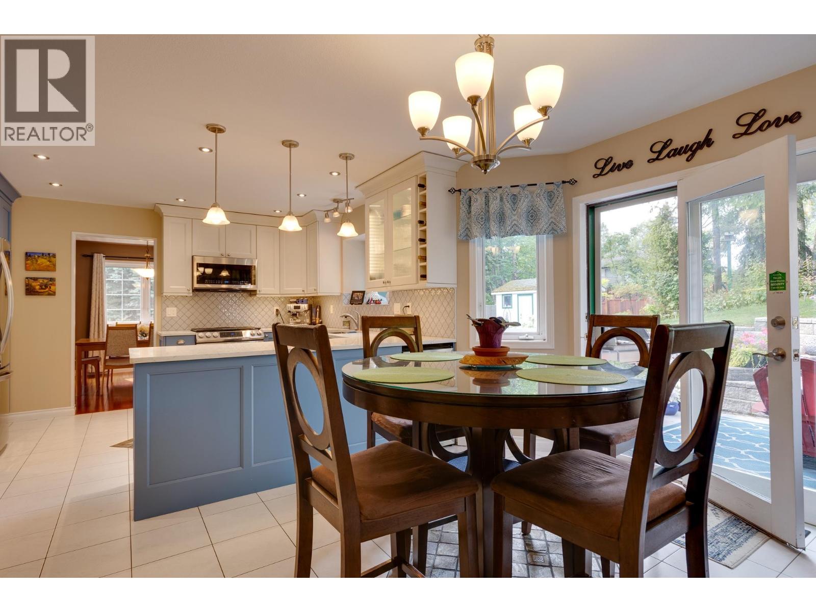 Photo 12 of 3159 Wallace Crescent, Prince George BC