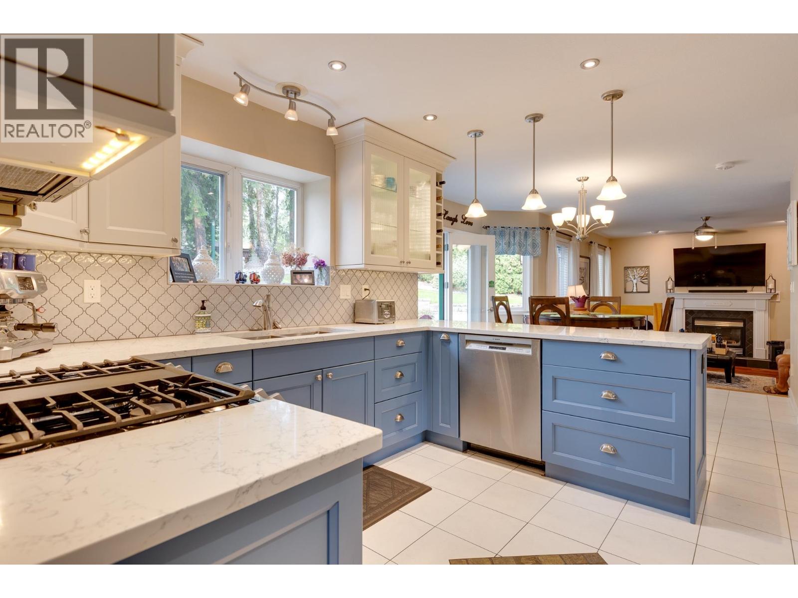 Photo 8 of 3159 Wallace Crescent, Prince George BC