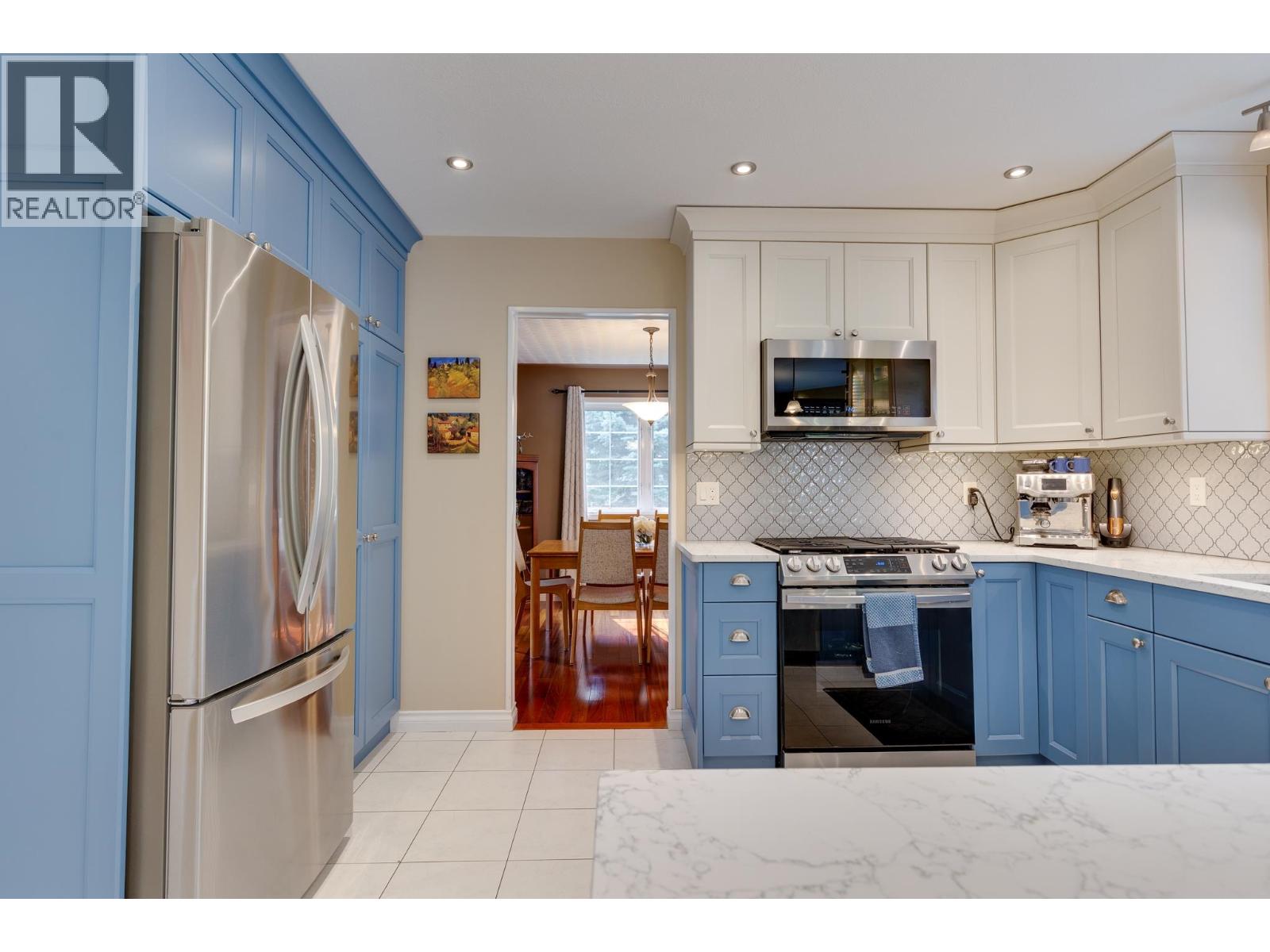 Photo 10 of 3159 Wallace Crescent, Prince George BC