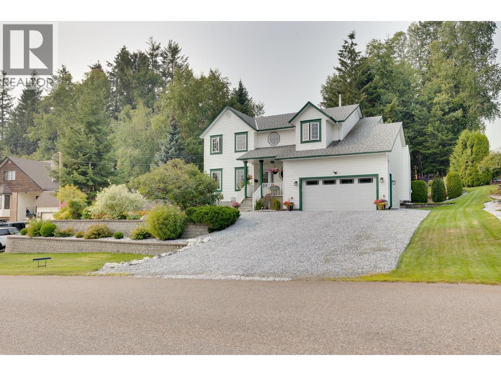 Photo 1 of 3159 Wallace Crescent, Prince George BC