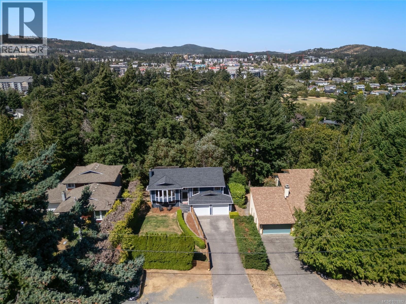Photo 40 of 846 Cecil Blogg Dr, Colwood BC