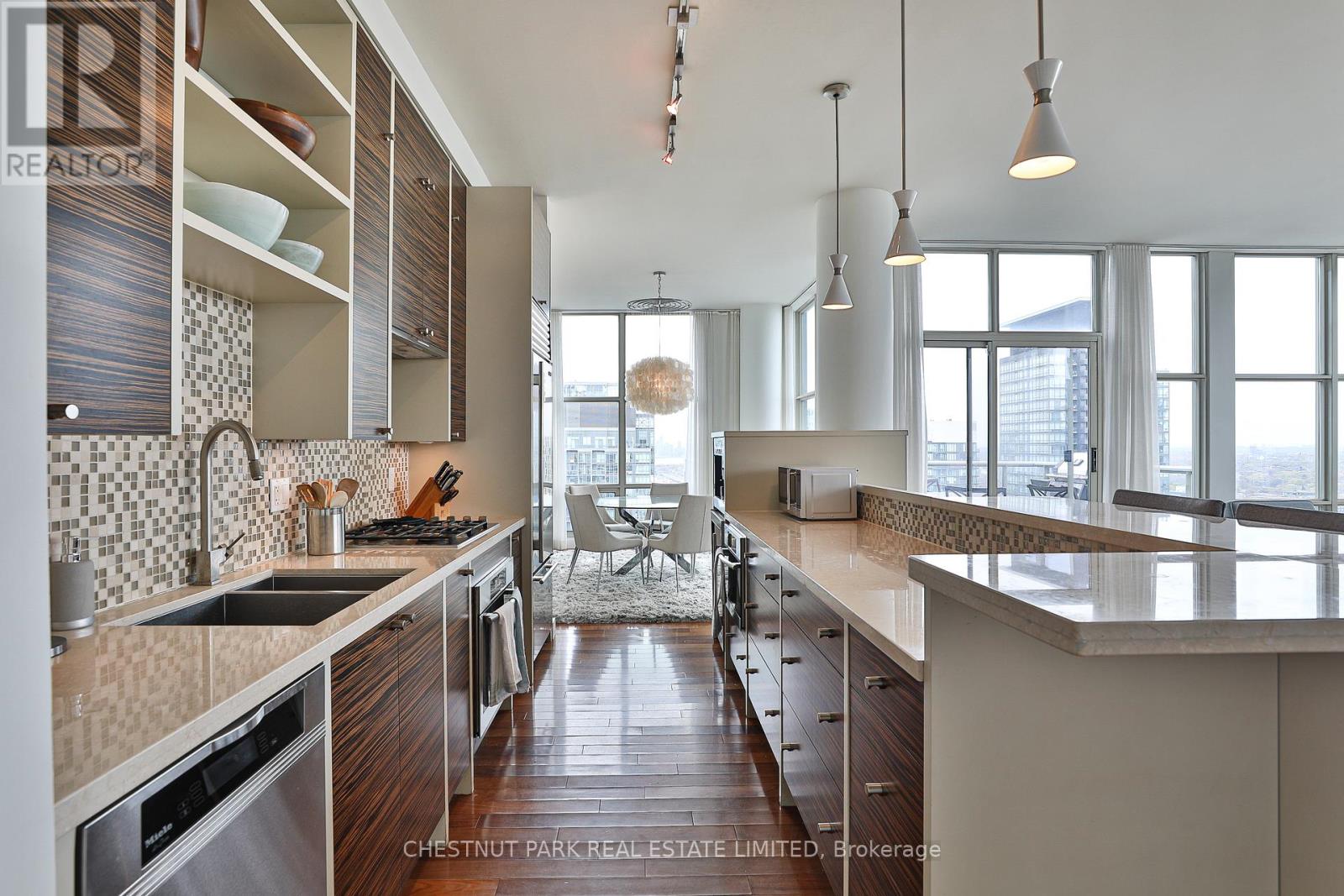 Photo 14 of Ph 01 10 Navy Wharf Court, Toronto ON