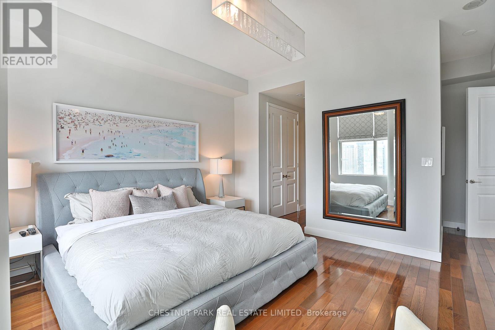 Photo 20 of Ph 01 10 Navy Wharf Court, Toronto ON