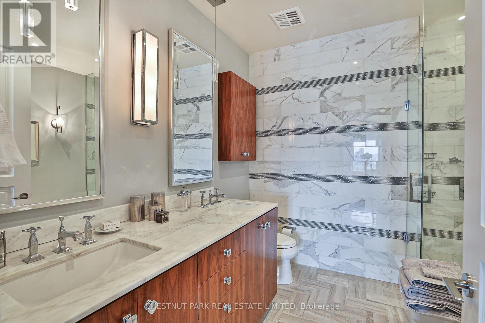 Photo 22 of Ph 01 10 Navy Wharf Court, Toronto ON