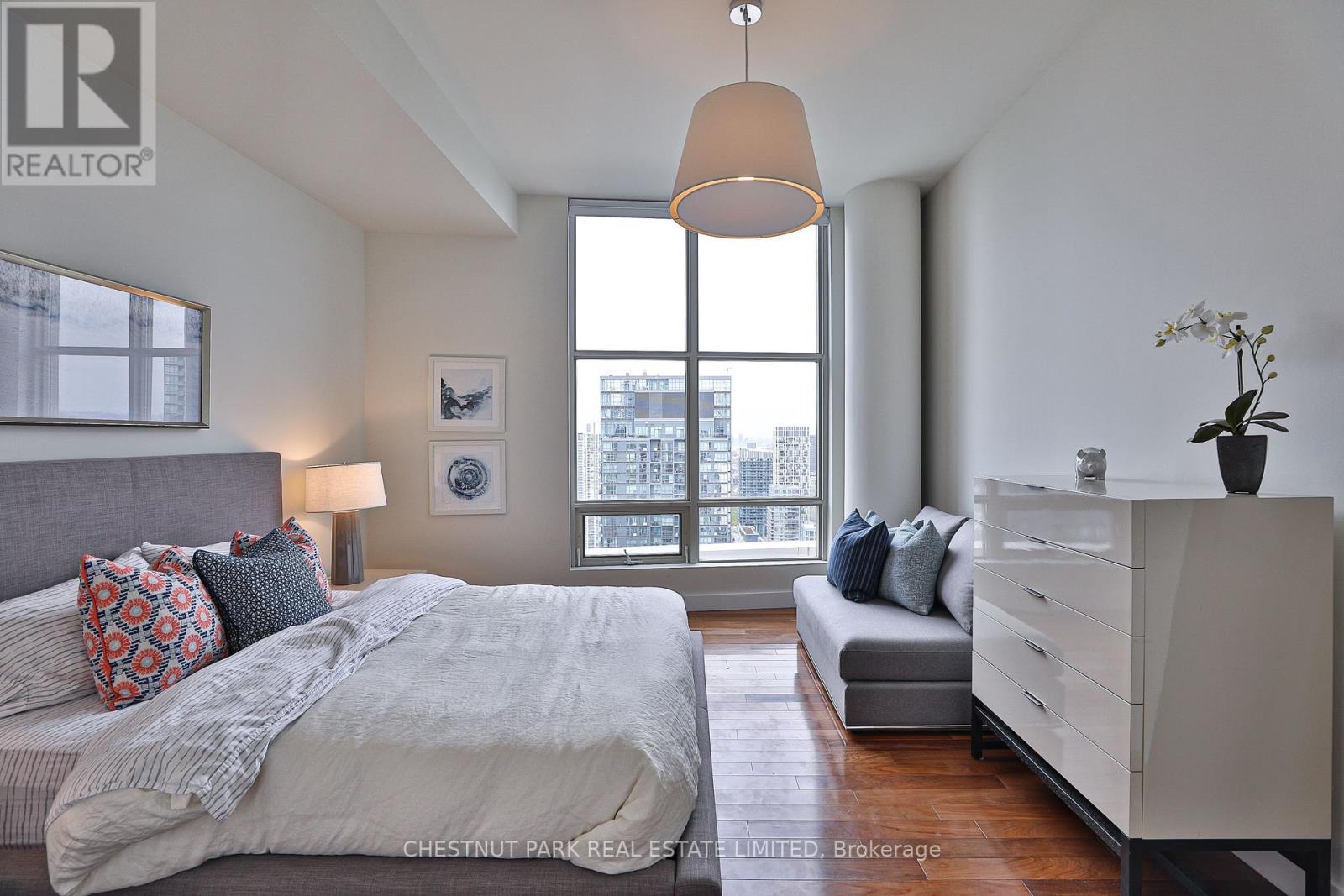 Photo 28 of Ph 01 10 Navy Wharf Court, Toronto ON