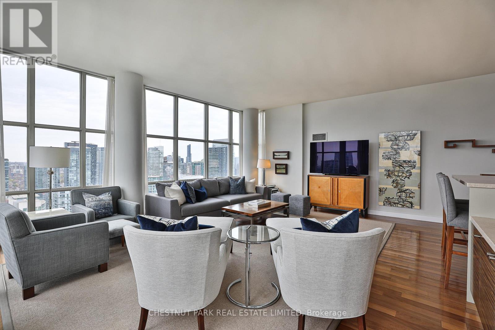 Photo 6 of Ph 01 10 Navy Wharf Court, Toronto ON