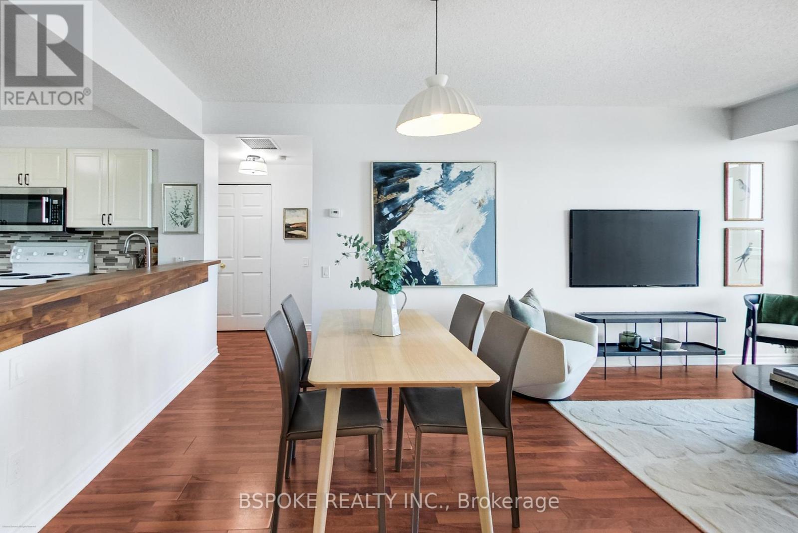Photo 12 of 1412 8 Covington Road, Toronto ON