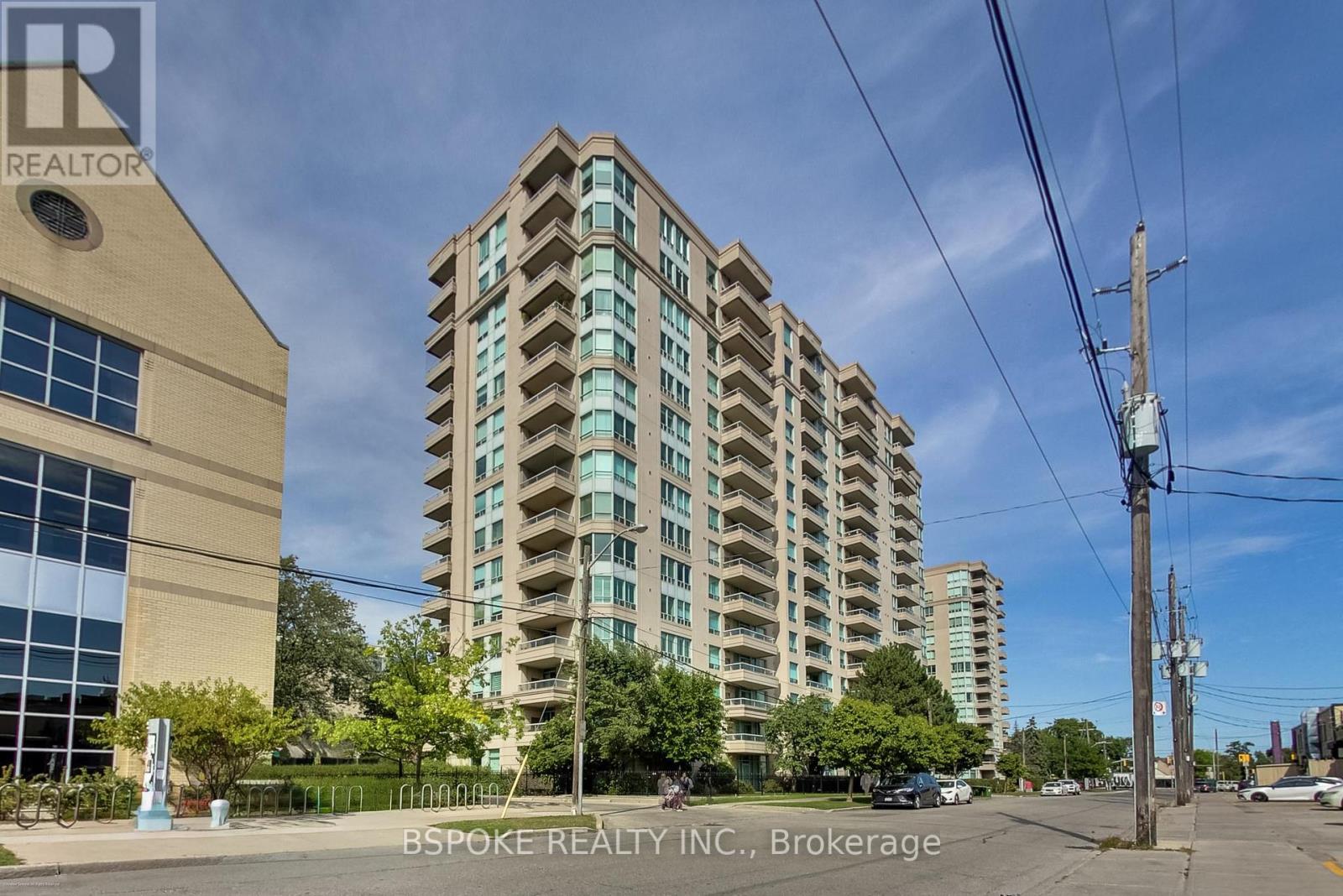 Photo 3 of 1412 8 Covington Road, Toronto ON
