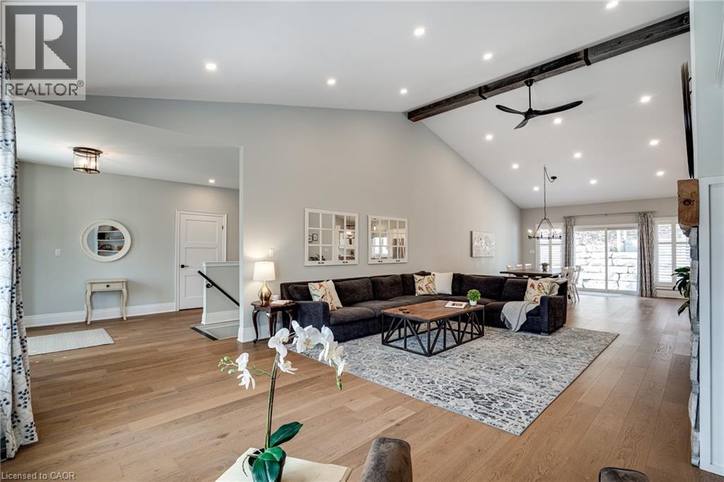 Photo 7 of 14 Sullivans Lane, Dundas ON