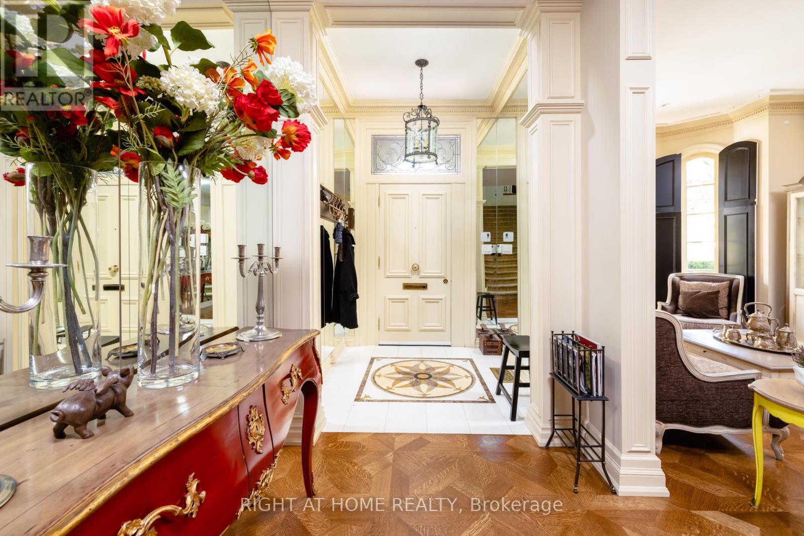 Listing photo of 51 HAZELTON AVENUE