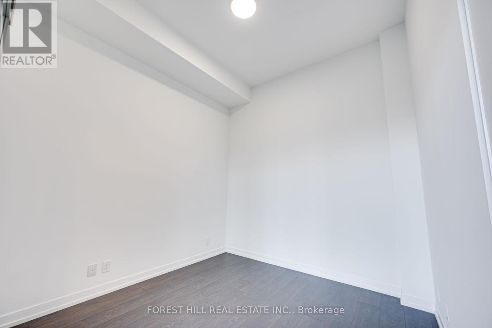 Photo 19 of 926 2020 Bathurst Street, Toronto ON